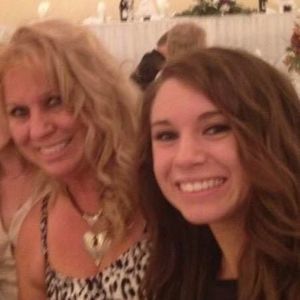 Meet your Posher, Ellie